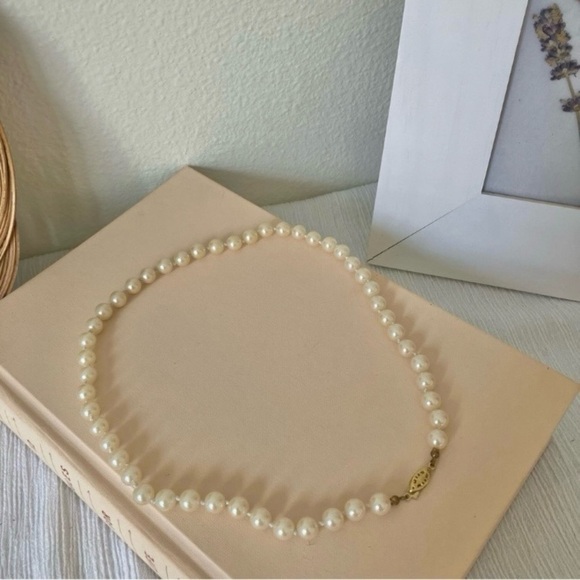 Ivory Hand Knotted Pearl Necklace Vintage “Berenice” 19” Marquis Fishhook Class - Picture 2 of 6
